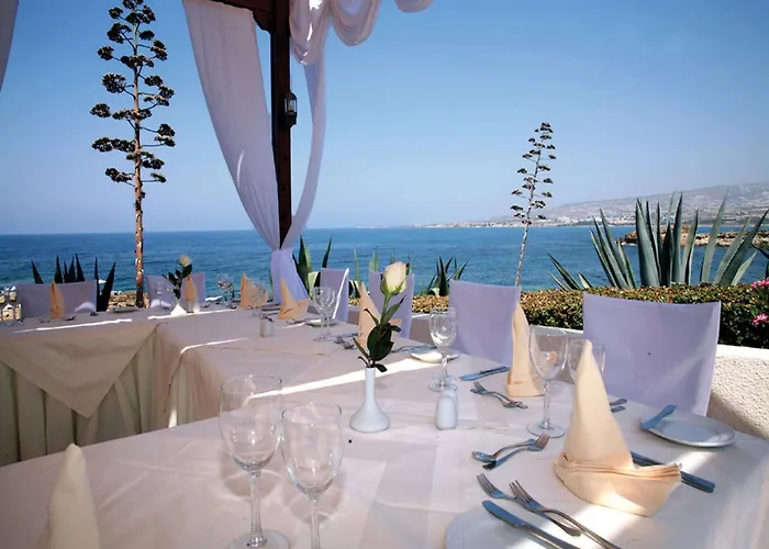 Hotels in Paphos