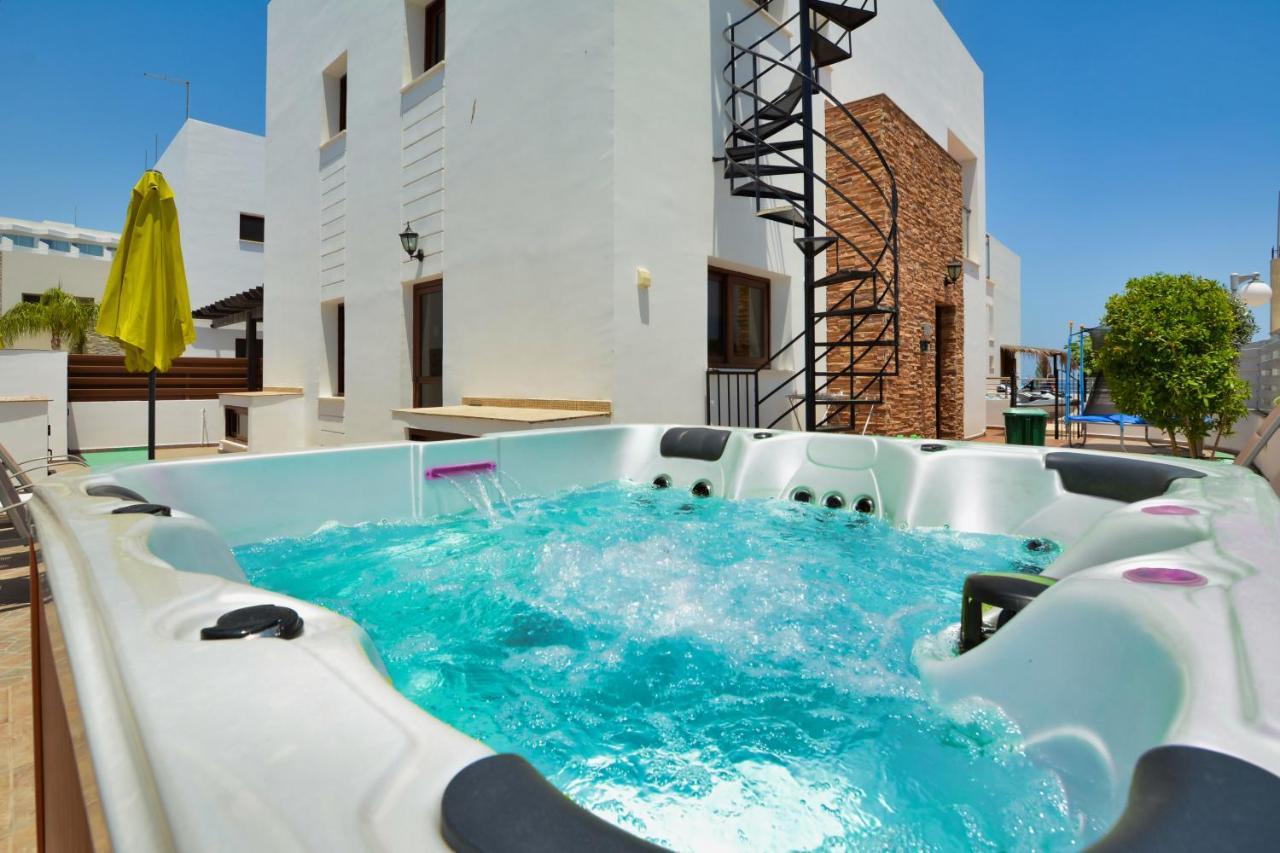 Deluxe Villa 8 without Swimming Pool