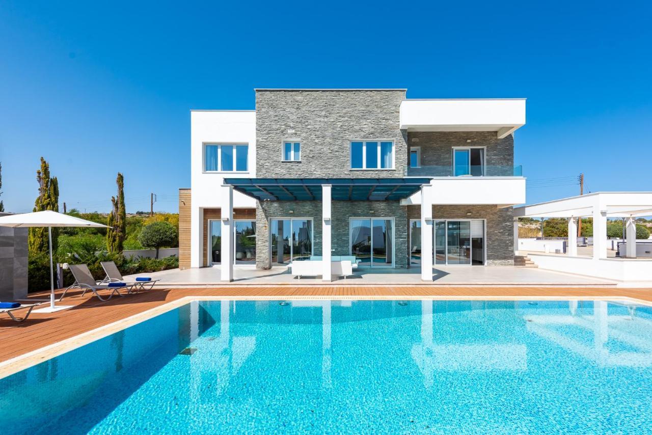 Superior Villa