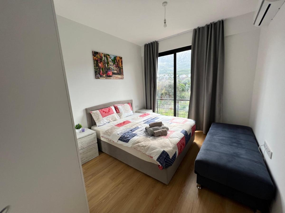 Apartment mit Terrasse