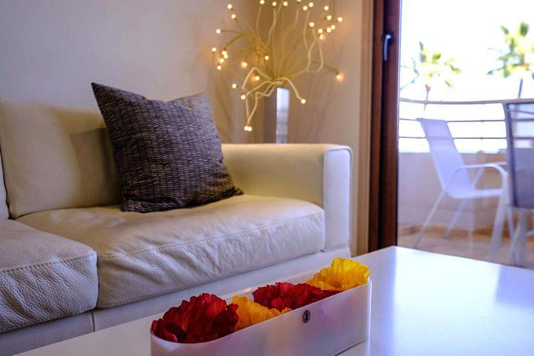 Two-Bedroom Apartment Sea View