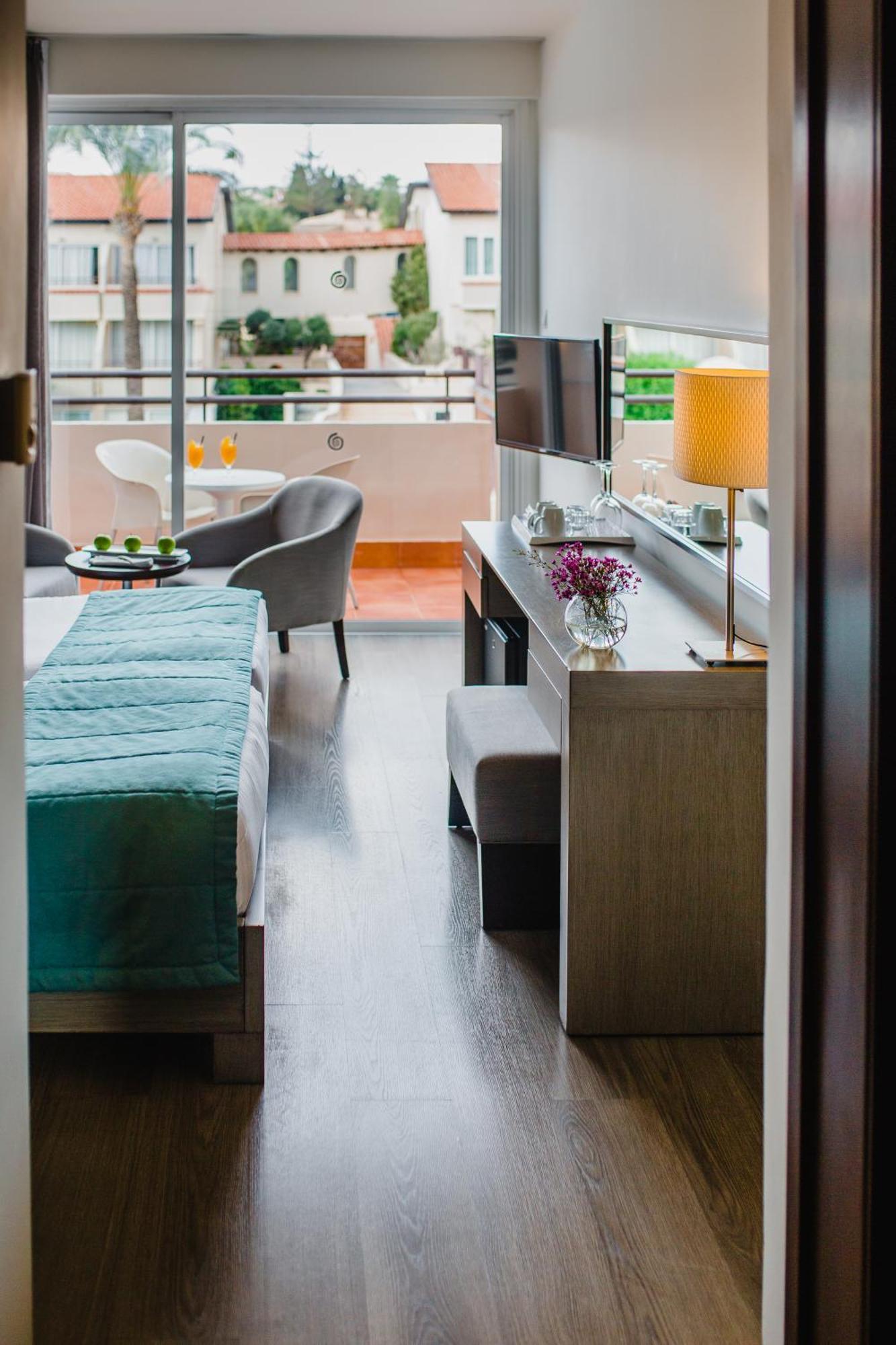 Superior Double or Twin Room Pool View