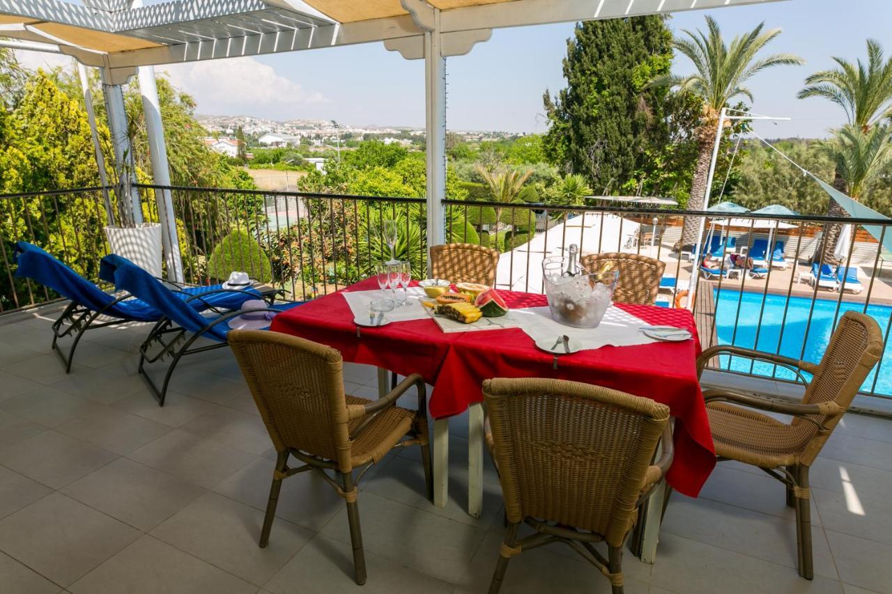 Chambre Familiale avec Terrasse