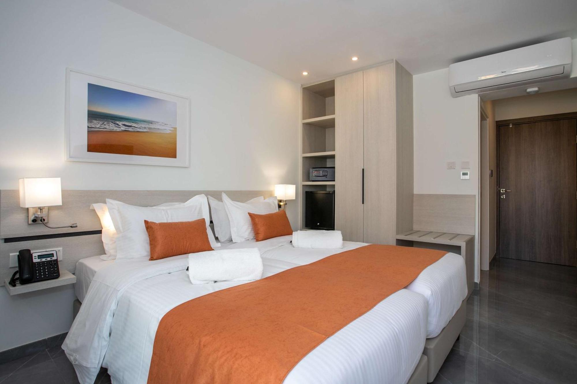Double Room Two Single Beds Non-Smoking