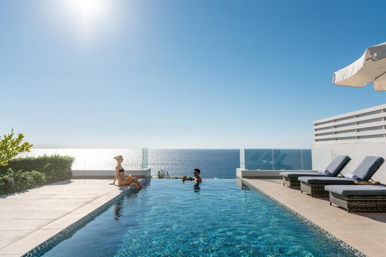 Villa - Beach Front,1340518850:JPEG