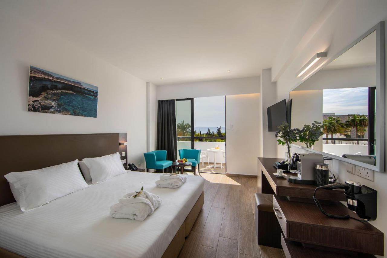 Luxe Kamer met 1 of 2 Bedden en Balkon