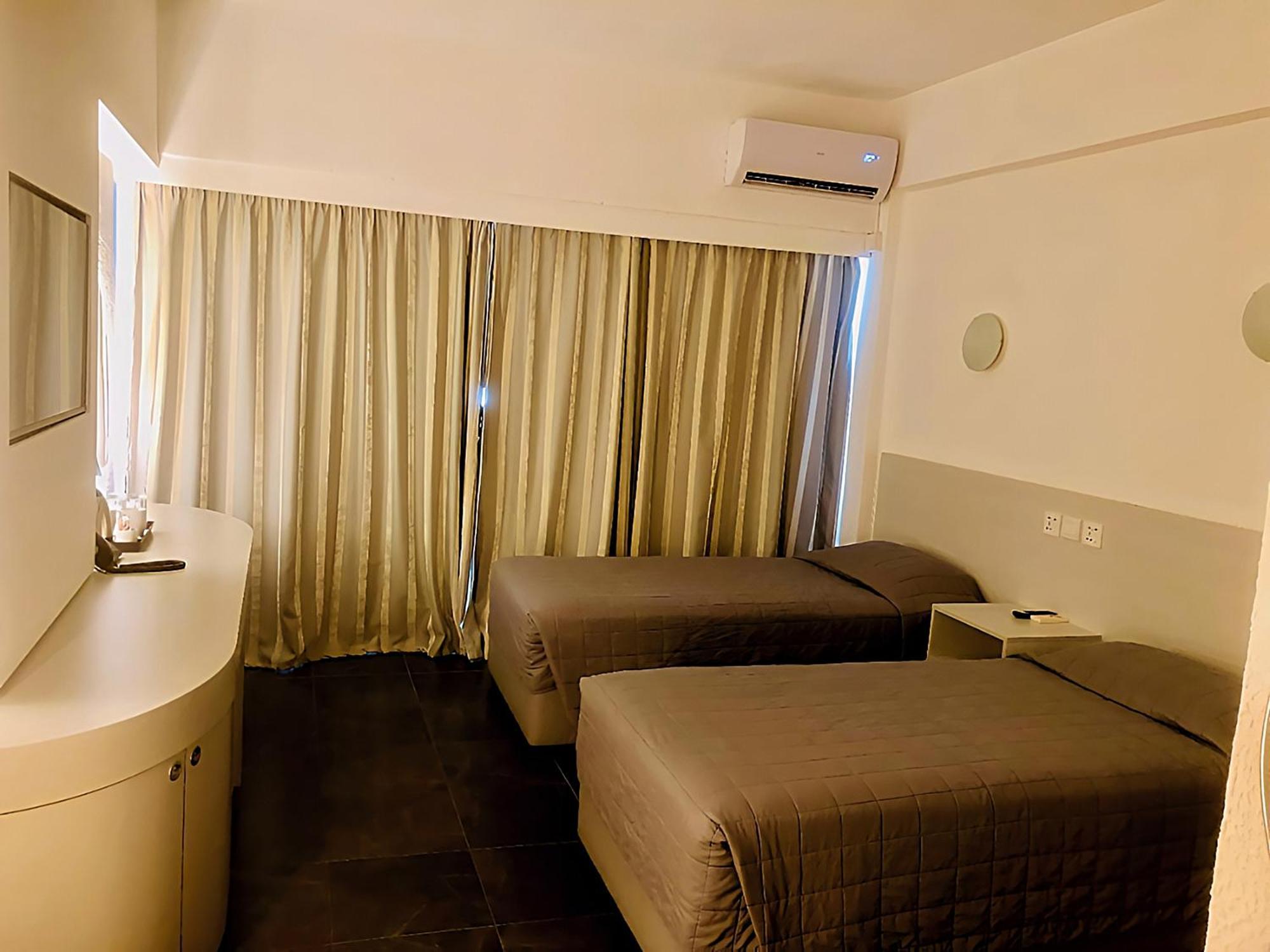 Superior Twin Room Inland View Balcony
