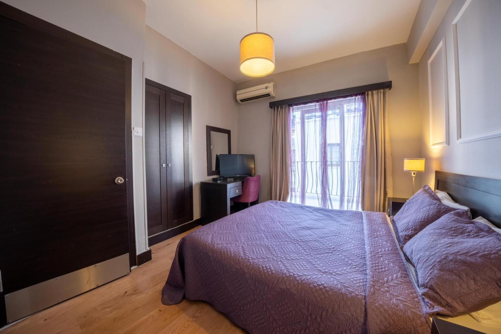 Large Single Room