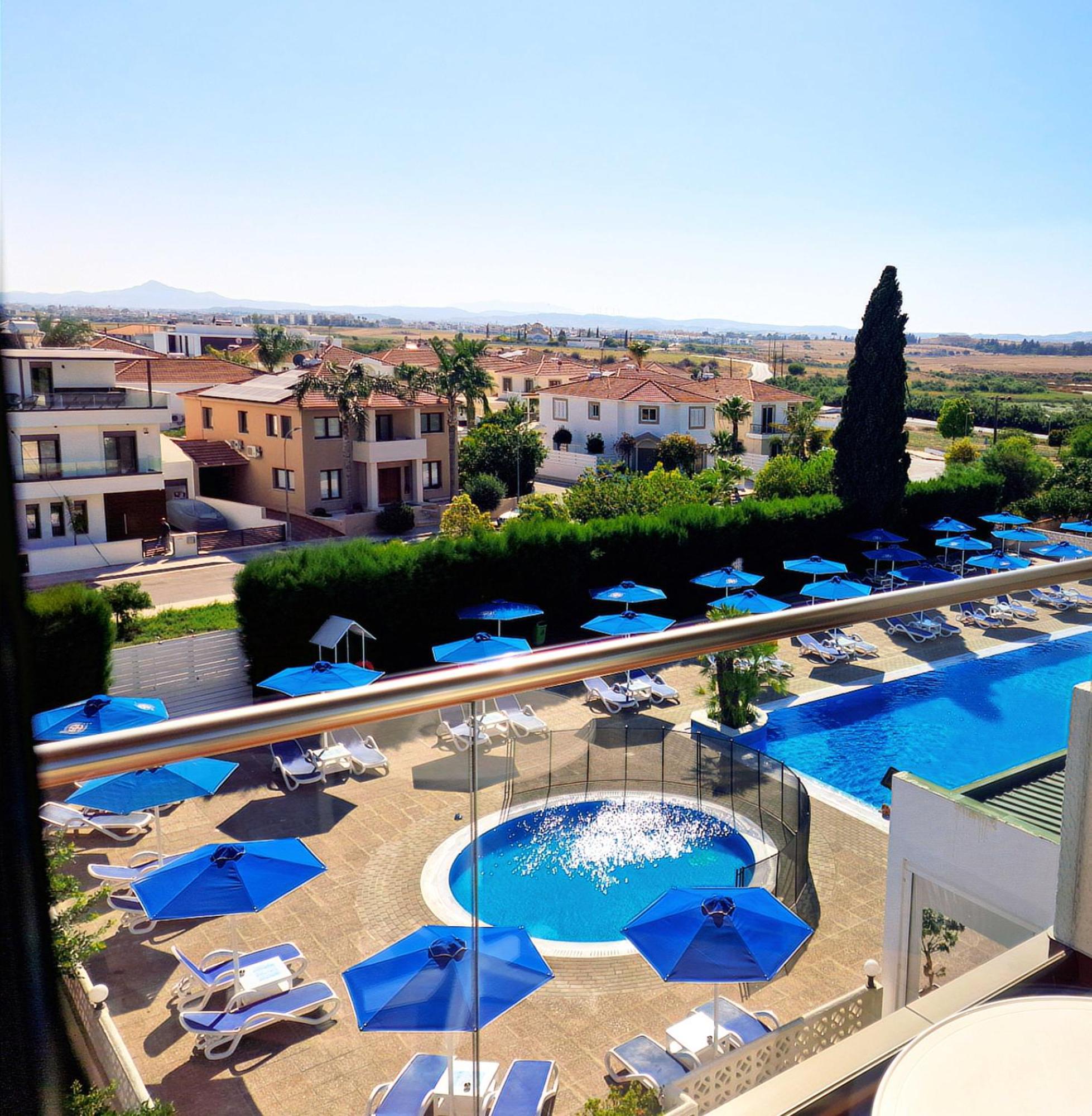 Superior Double Room Pool View Balcony