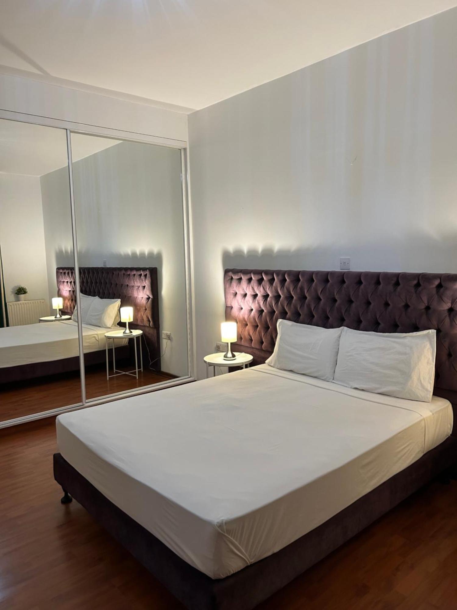 Double Room,1594290937:JPEG