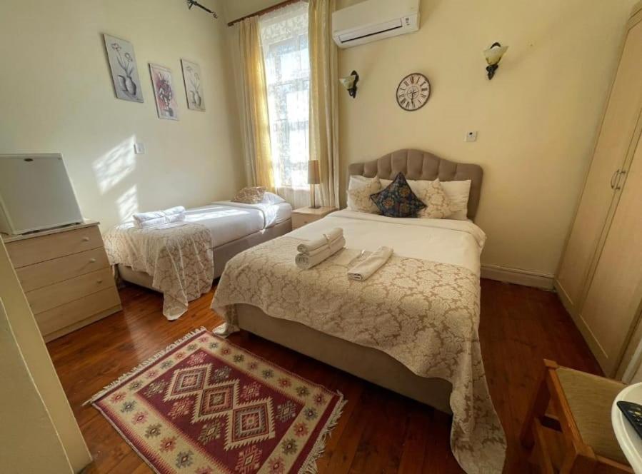 Dreibettzimmer