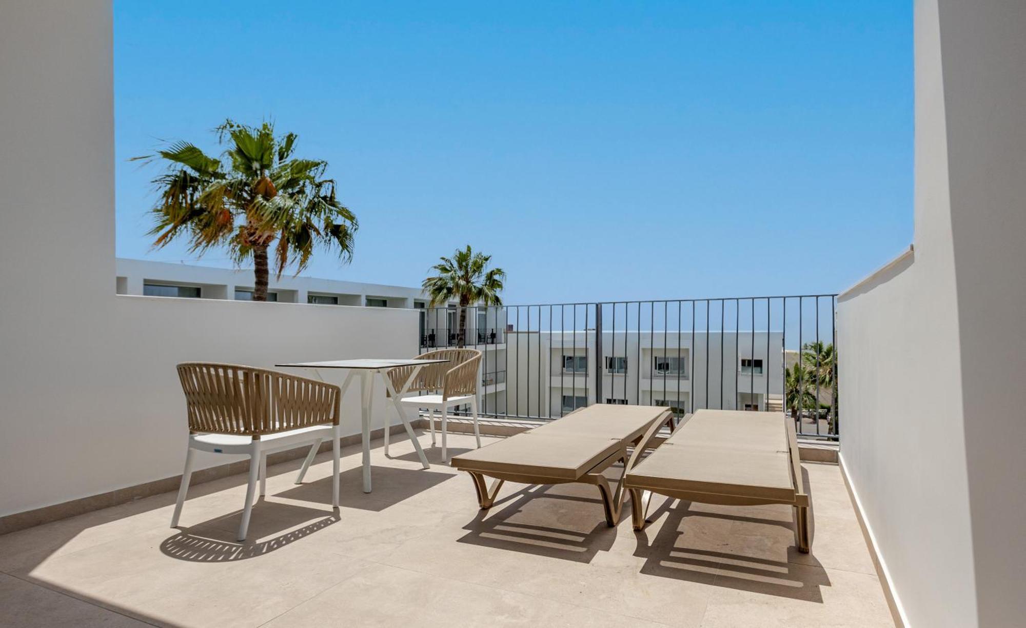 Hébergement Premium - Vue sur Piscine