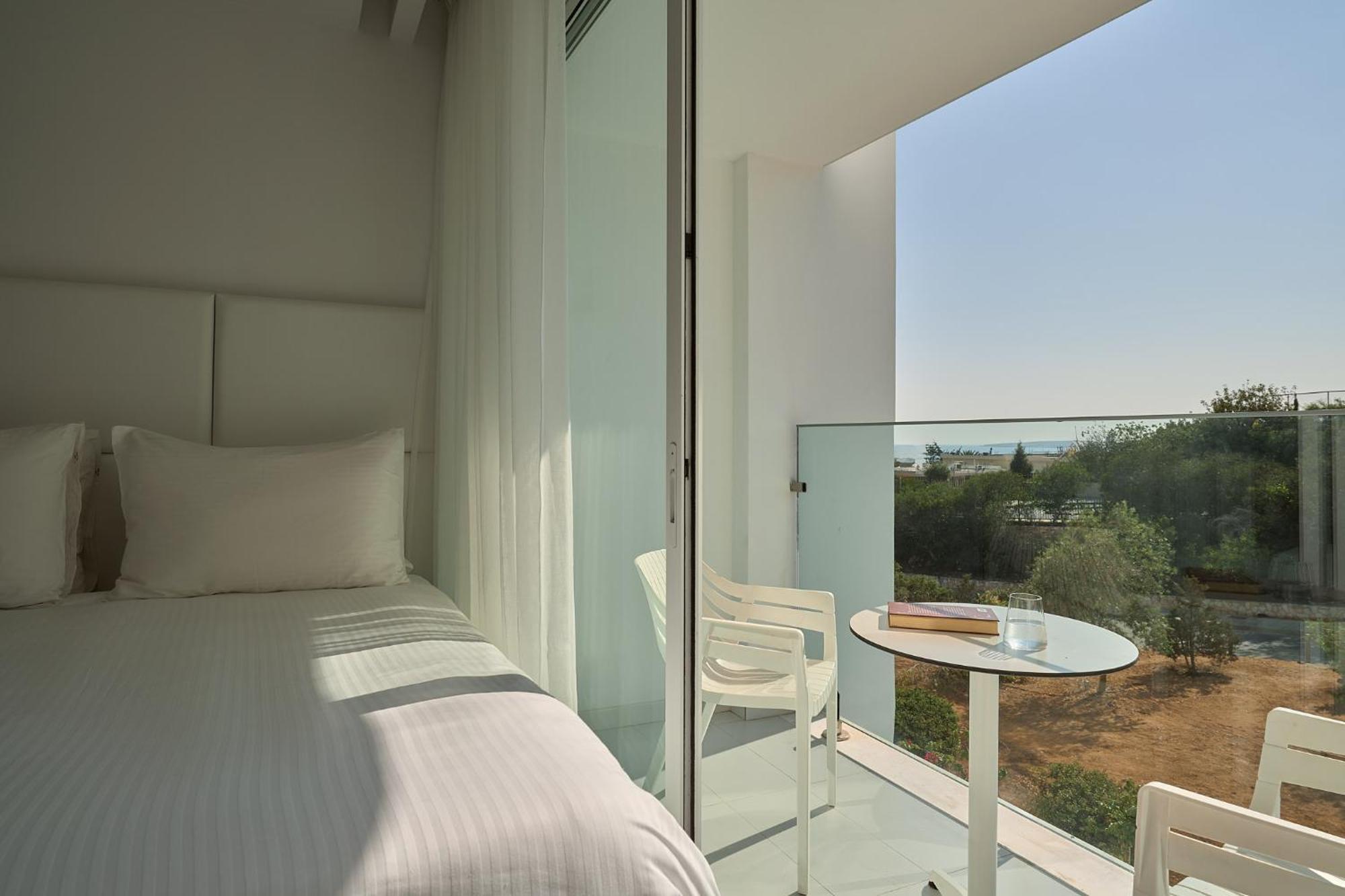 Deluxe Room Urban View