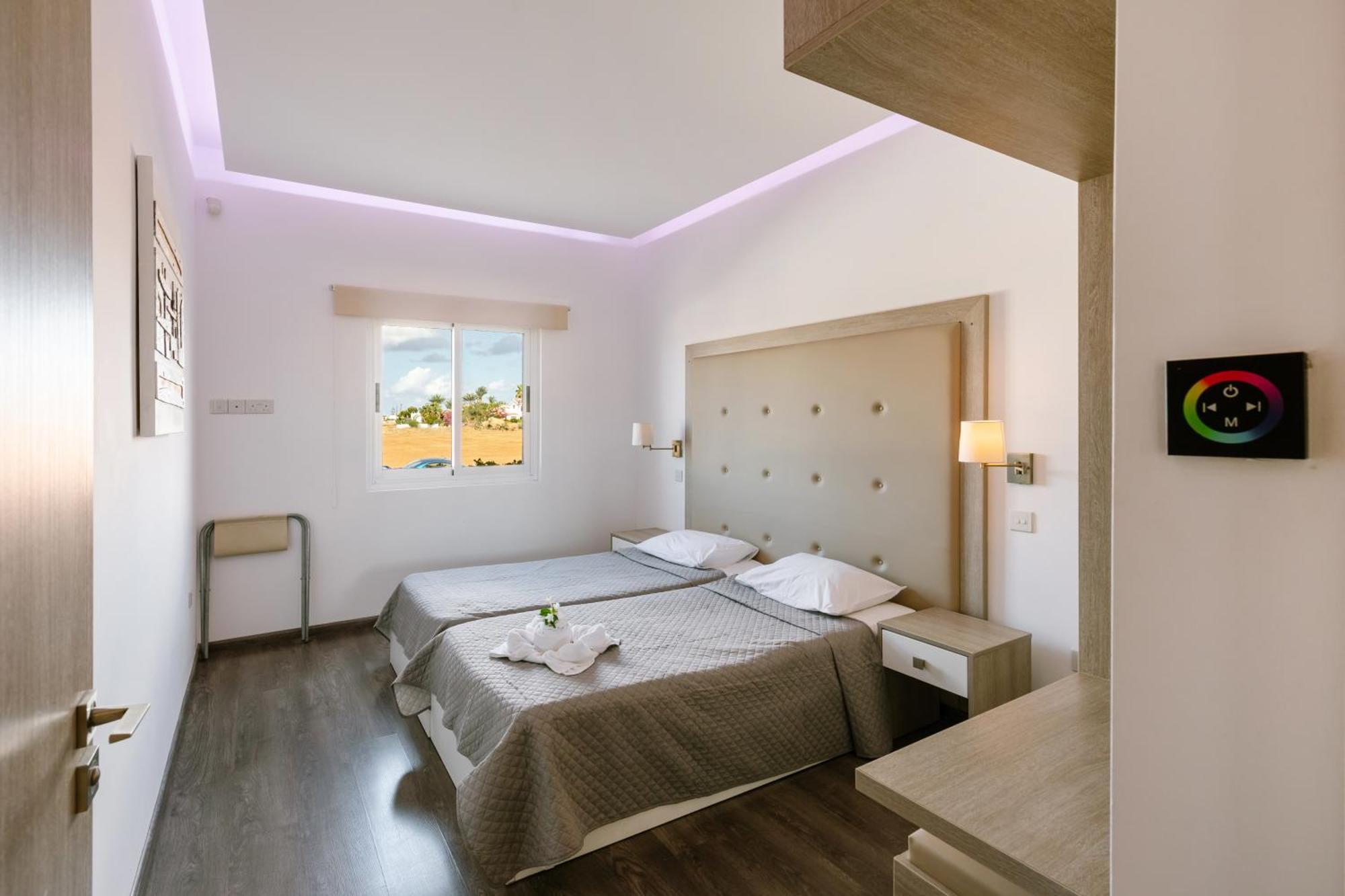 One-Bedroom Suite