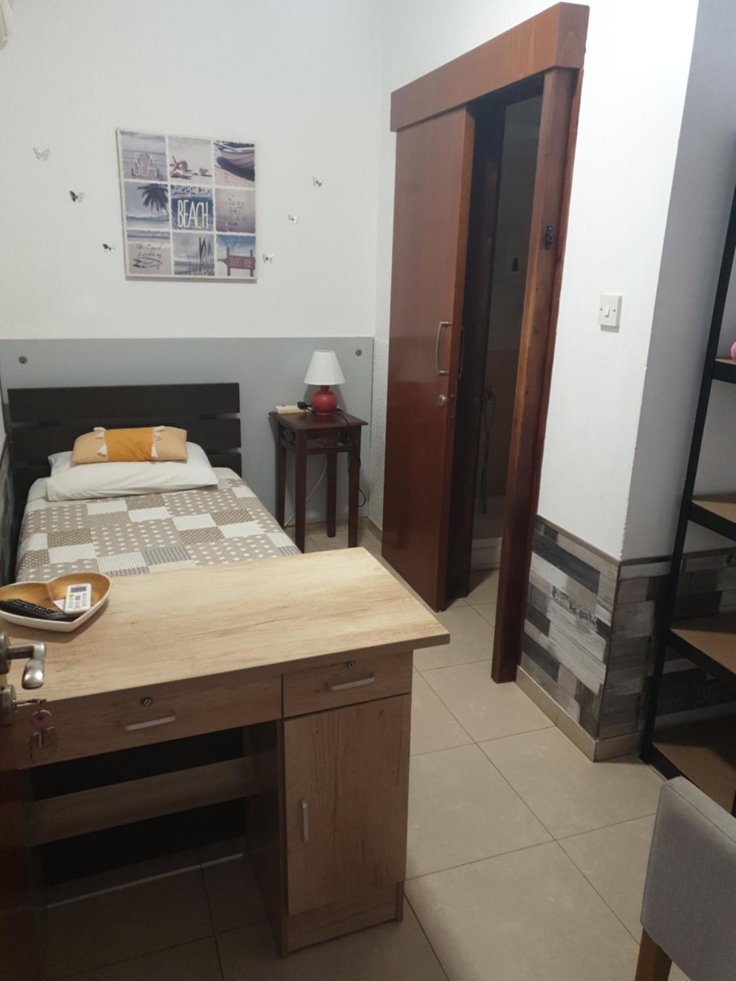 Economy Single Room