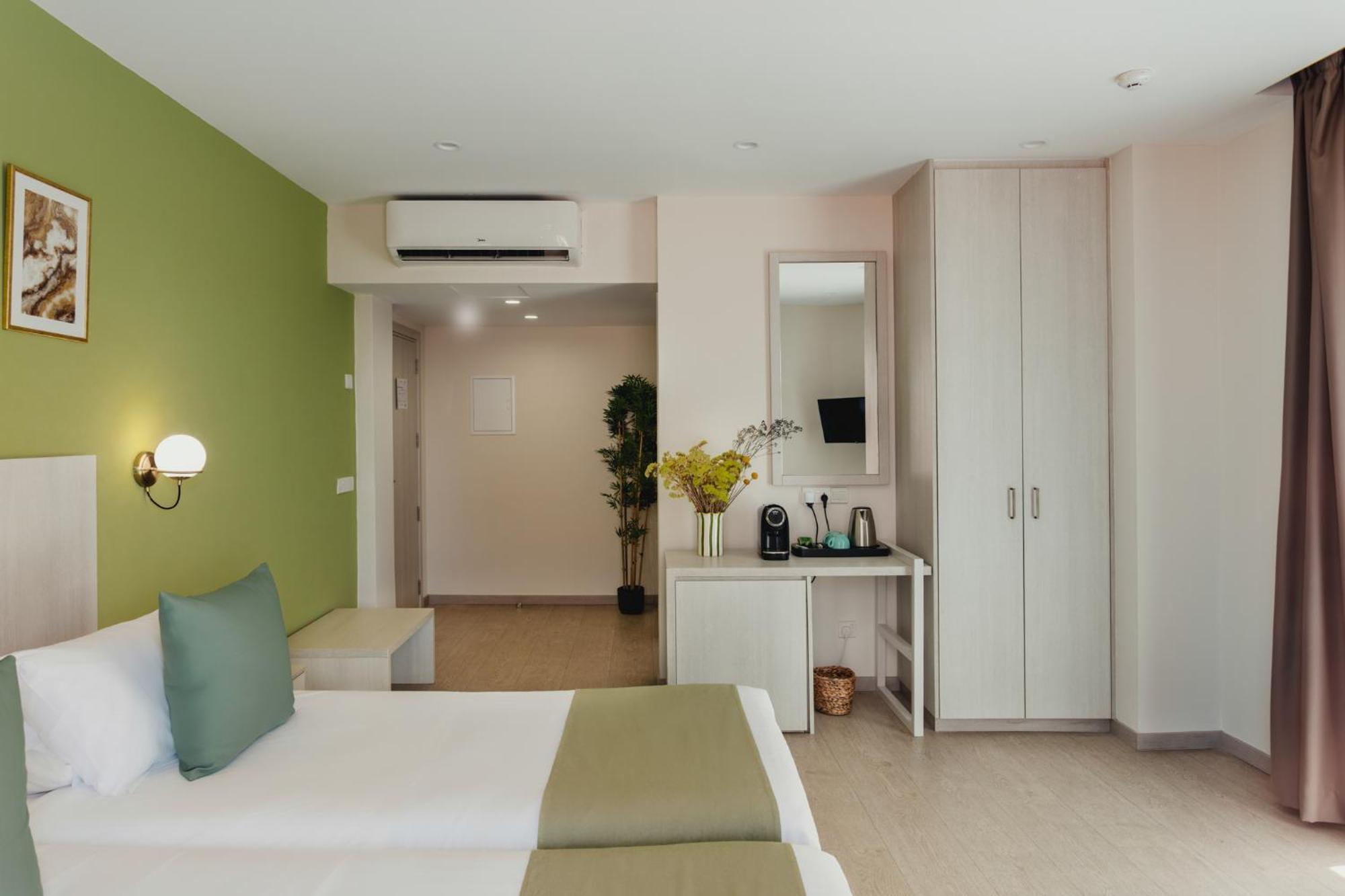 Standard Room Reduced Mobility Disable Room