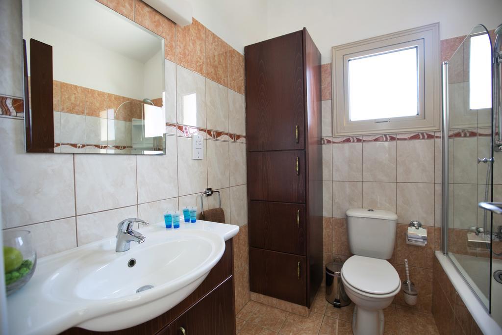 Deluxe Two-Bedroom Villa with Sea View