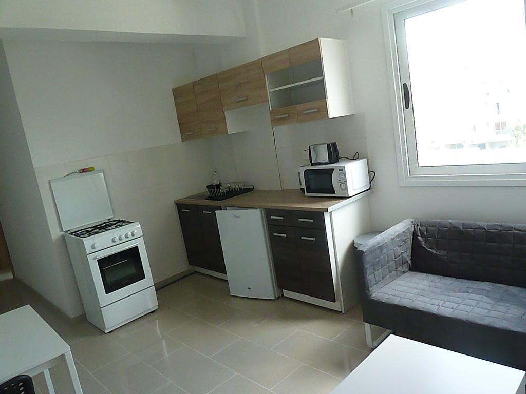 Apartment with Terrace,775828246:JPEG