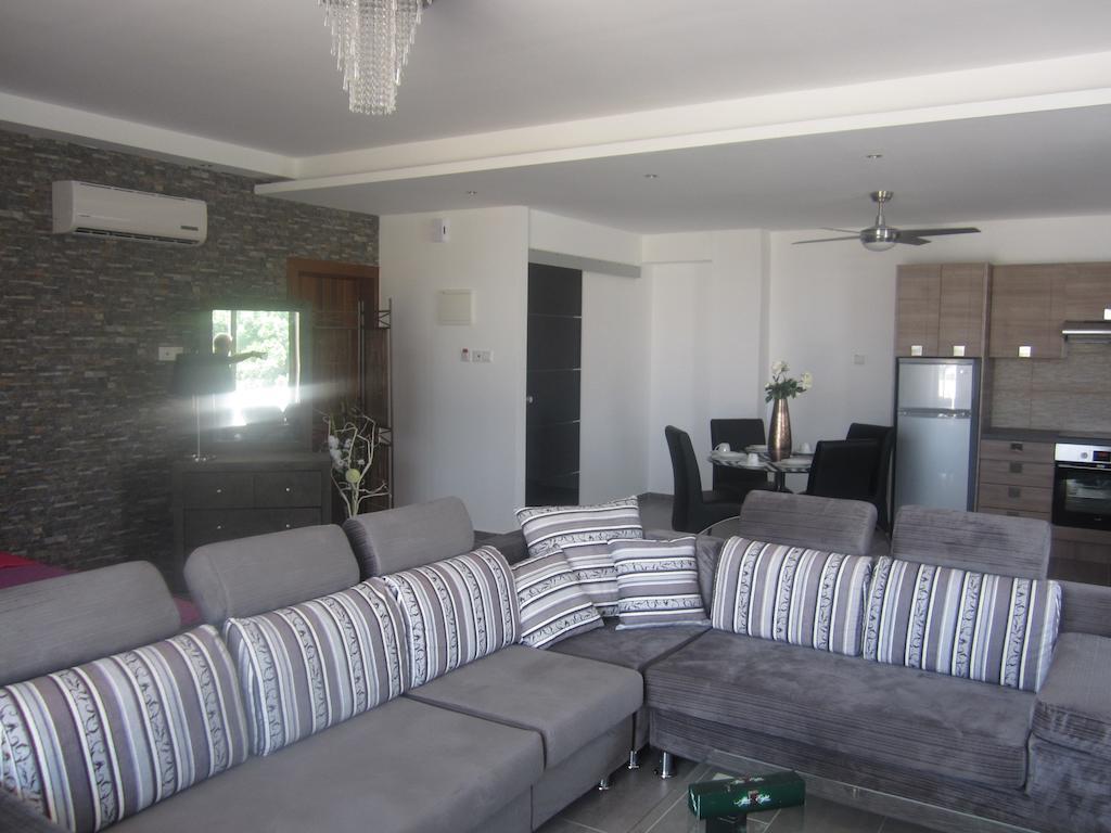Studio Terrace
