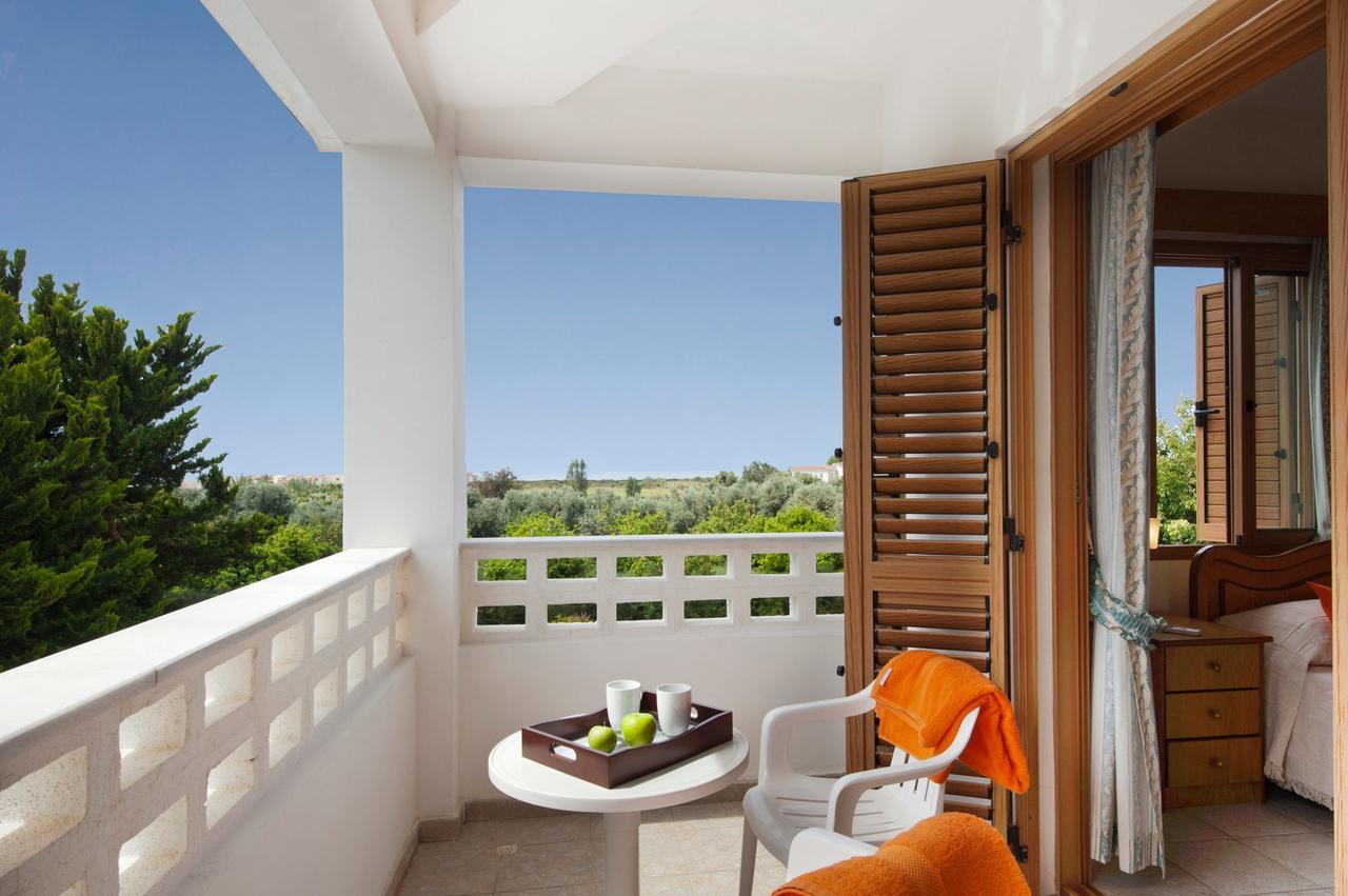 Villa con 3 Camere da Letto e Piscina Privata (SummerBreeze)