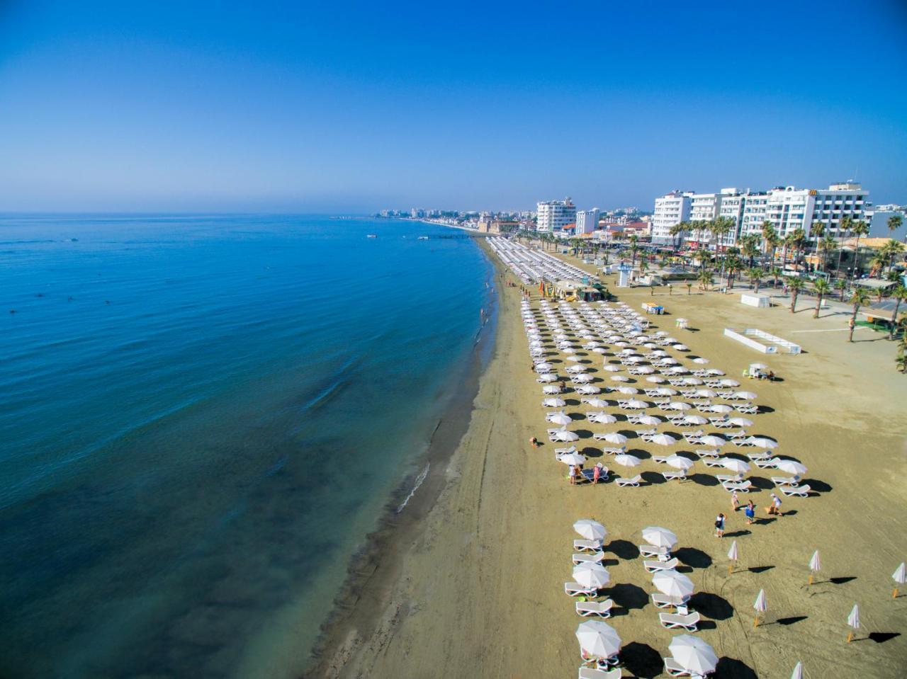 Double or Twin Room Sea View