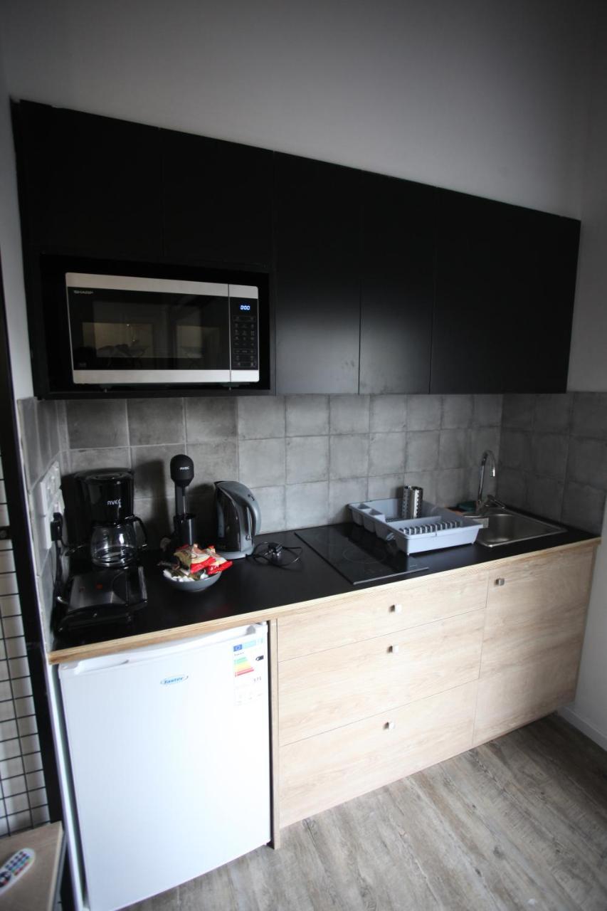Studio Apartment