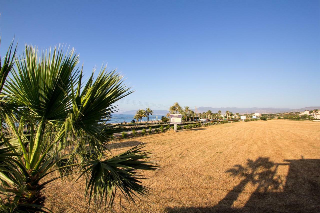 Studio Apartment with Sea View,803900448:JPEG