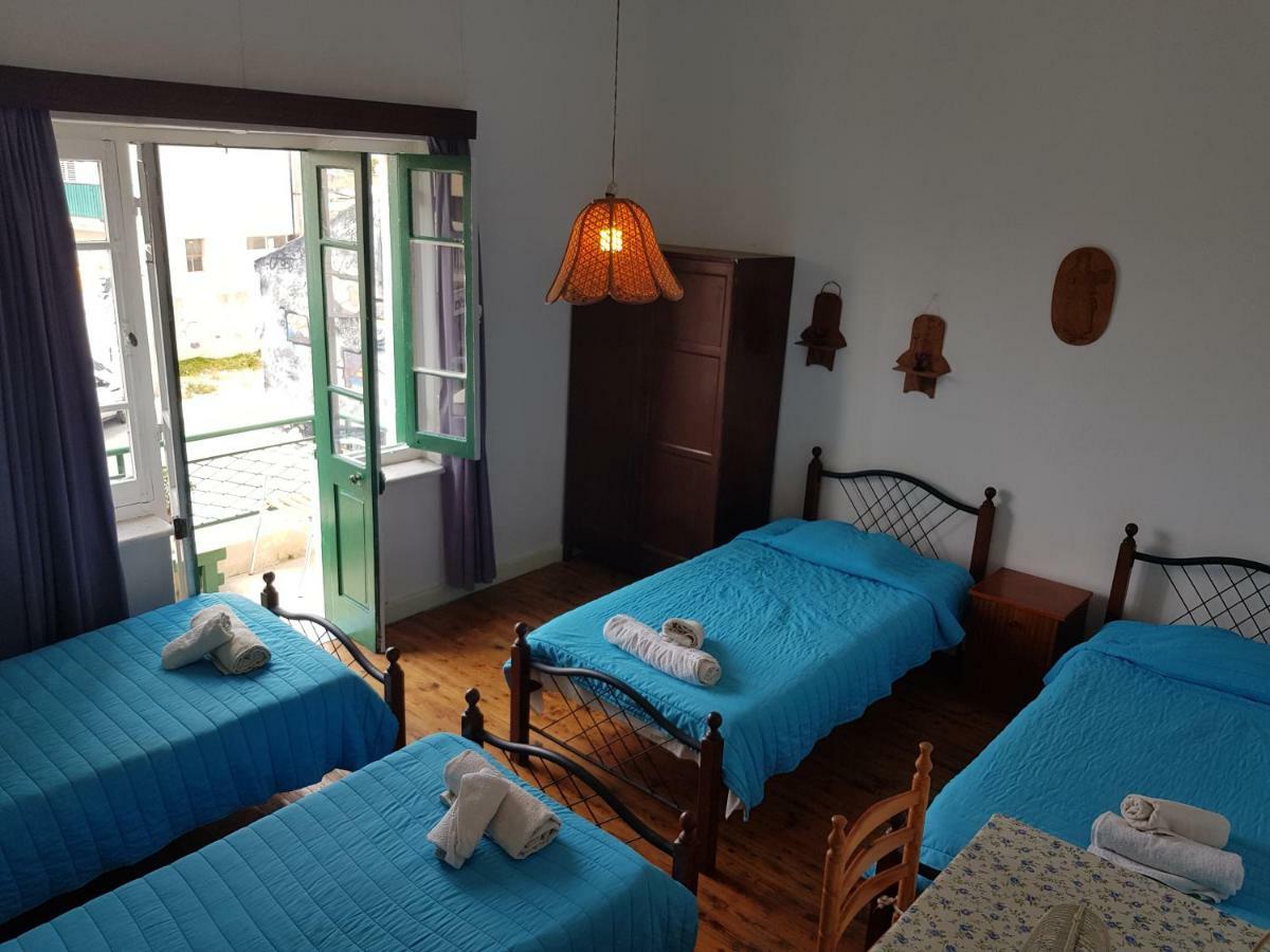 Posto Letto in Dormitorio Misto