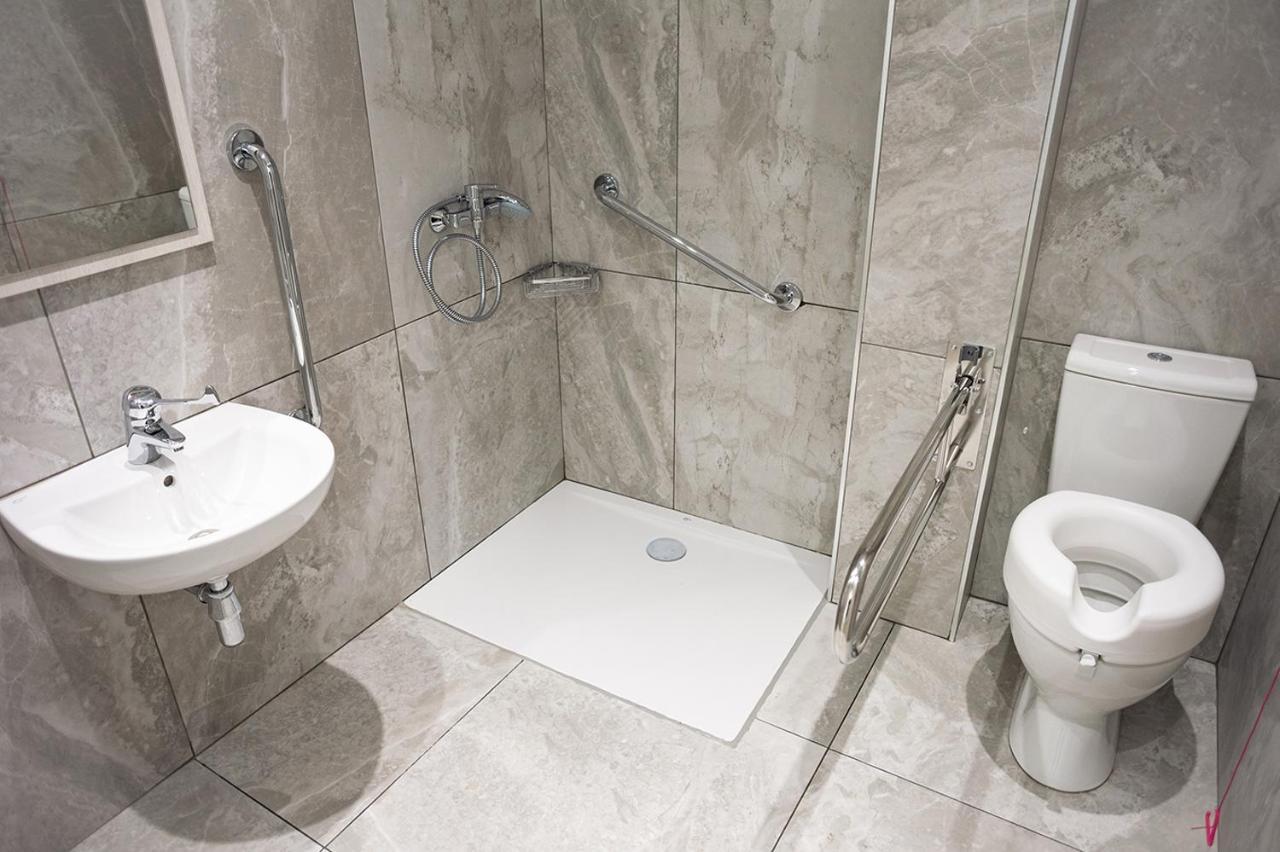 Standard Room Reduced Mobility Disable Room