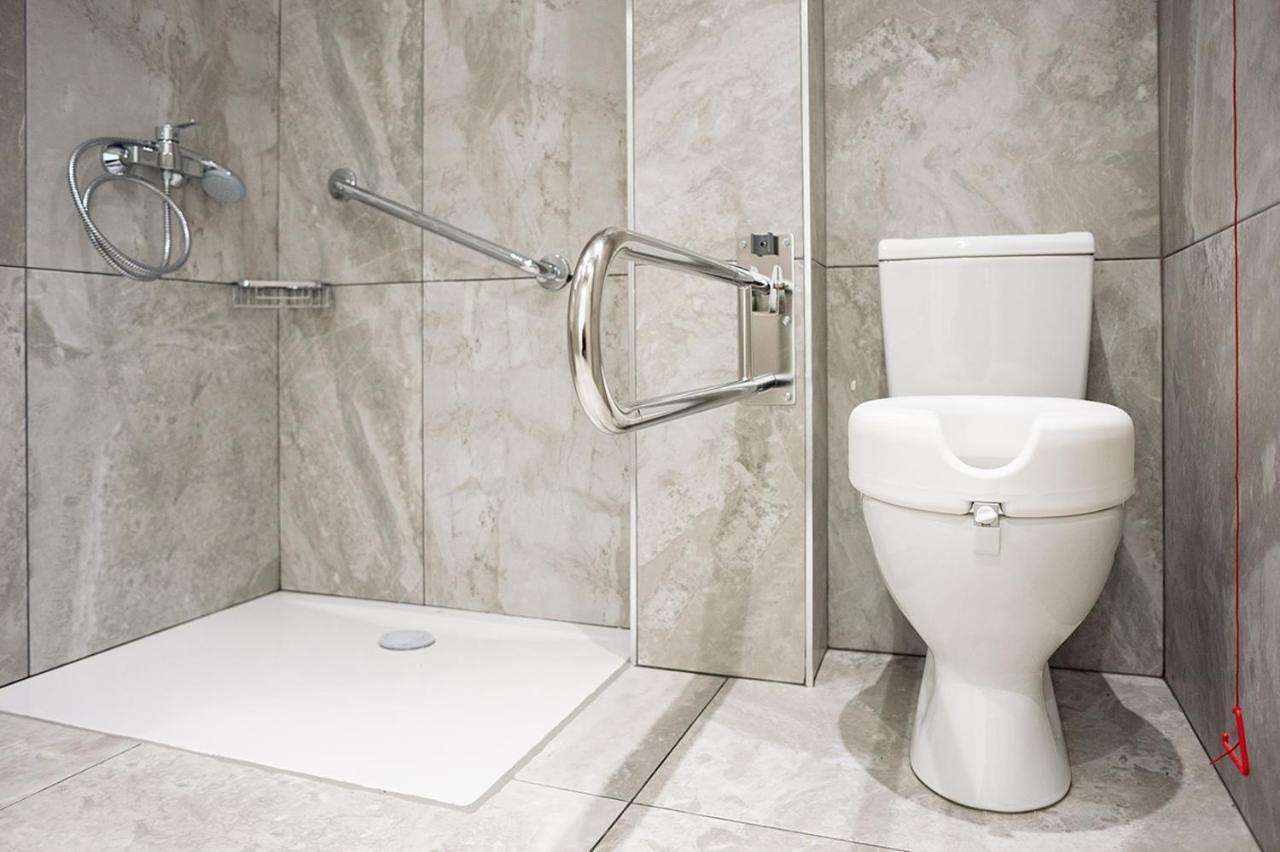 Standard Room Reduced Mobility Disable Room