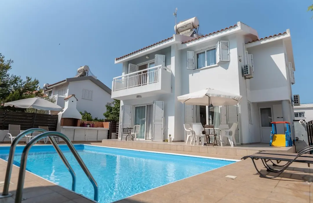 Sun & Sand Private Villa-1