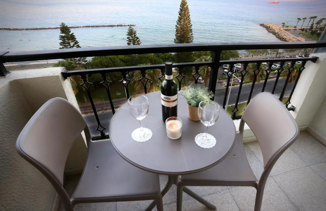 Pier Beach Hotel Apartments-1