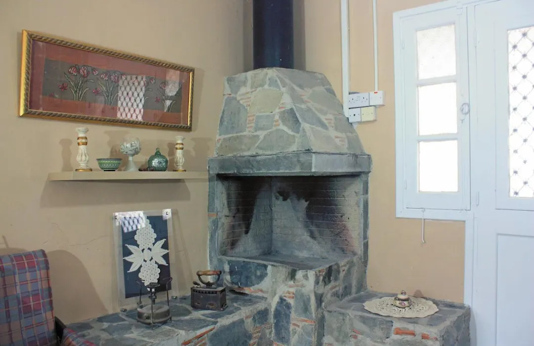 Laoni Guest House In Moutoullas, Marathasa-1