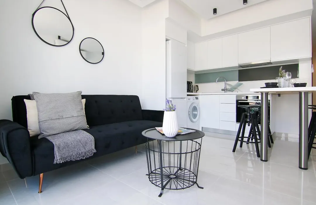 Phaedrus Living Seaside Luxury Flat Athina 108-1