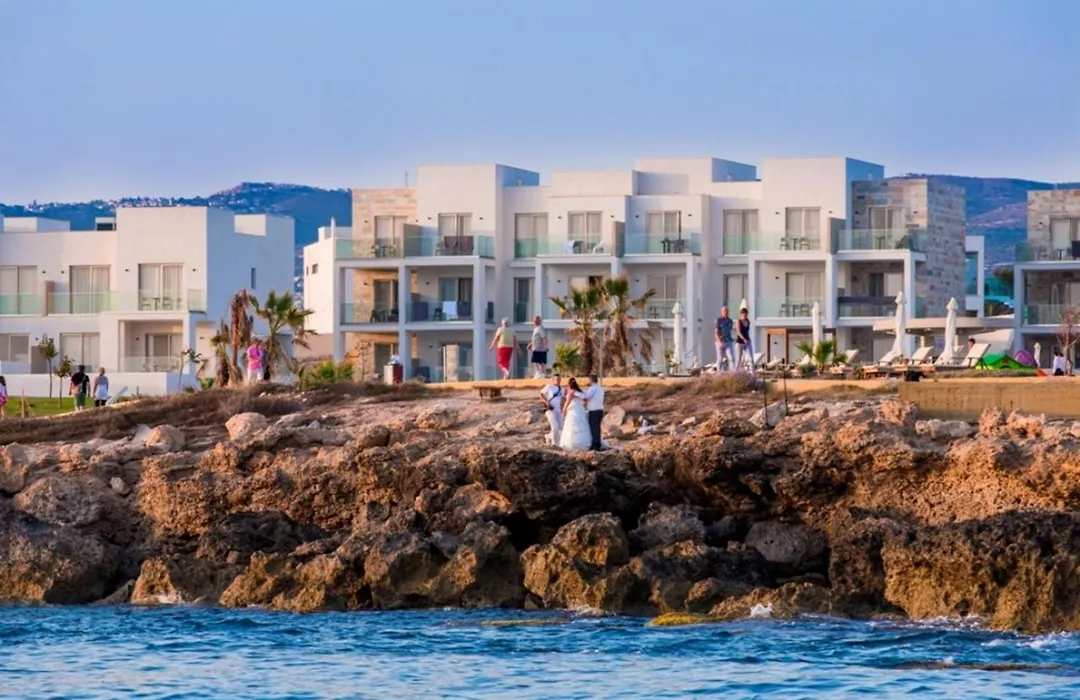 Gold Lagoon Kosher Hotel - By Amphora Hotel & Suites-1