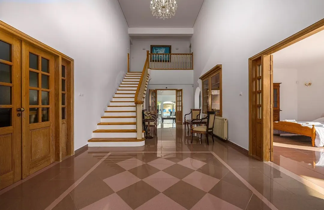 VIlla Natalia-1