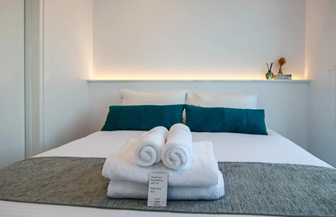 Phaedrus Living-1