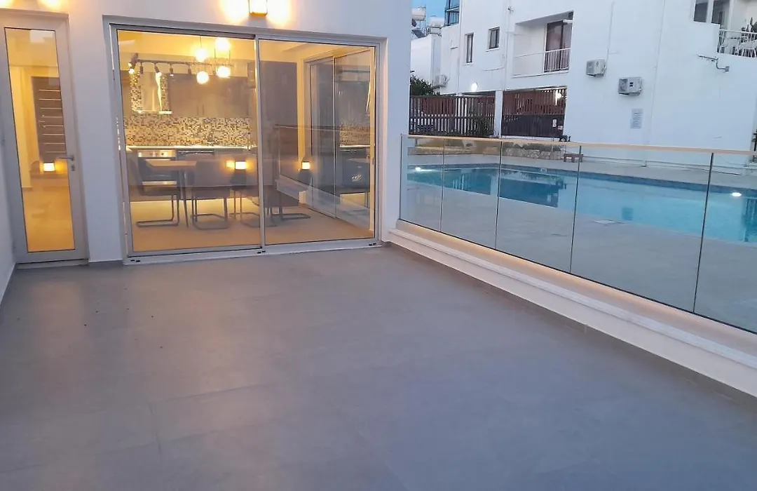 Sky Apartment On The Pool-1