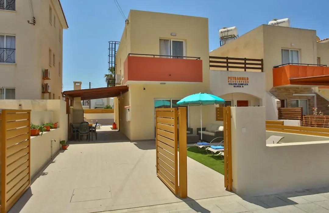 "Star House" Private Pool-1