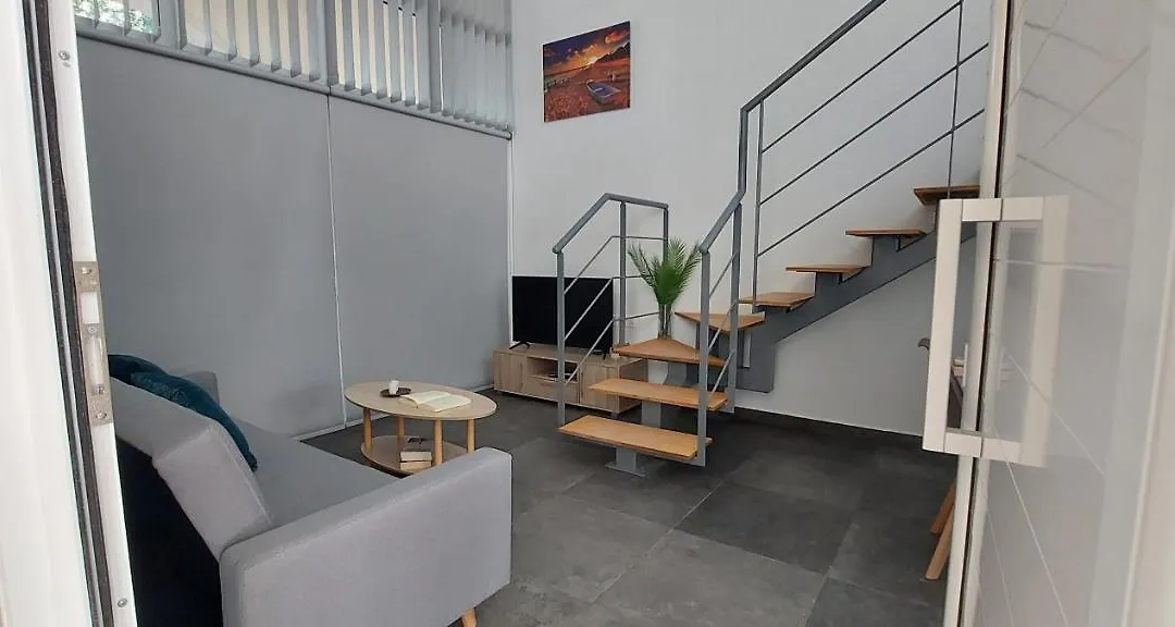 Eleantre Holiday Apartments-1