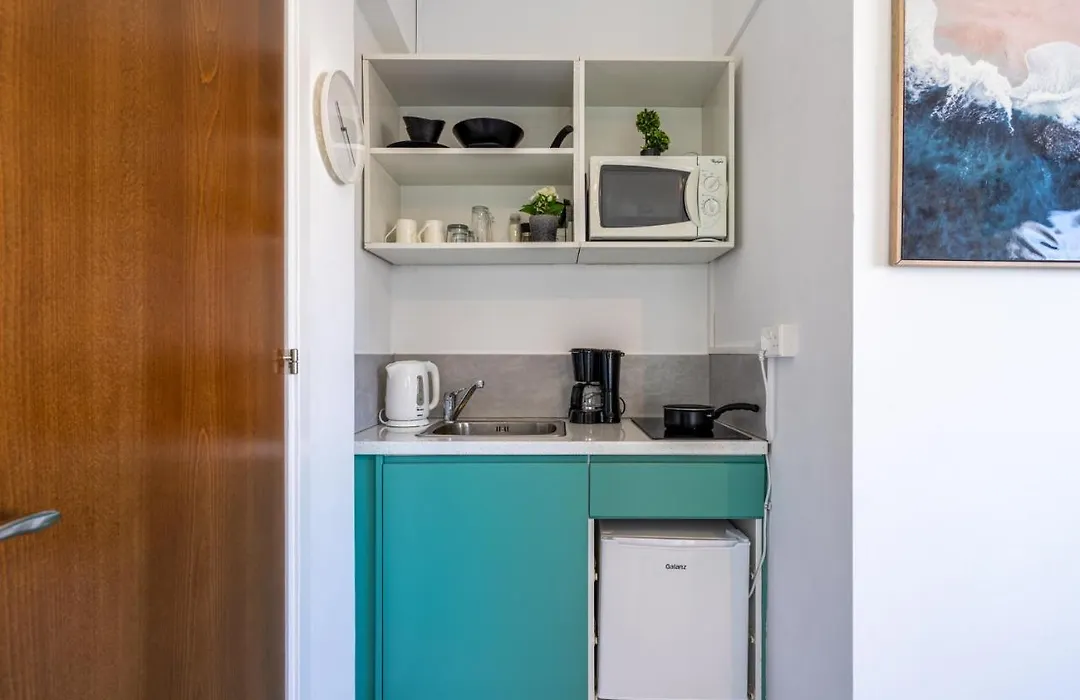 Sofia'S Cosy Studio In Larnaca-1
