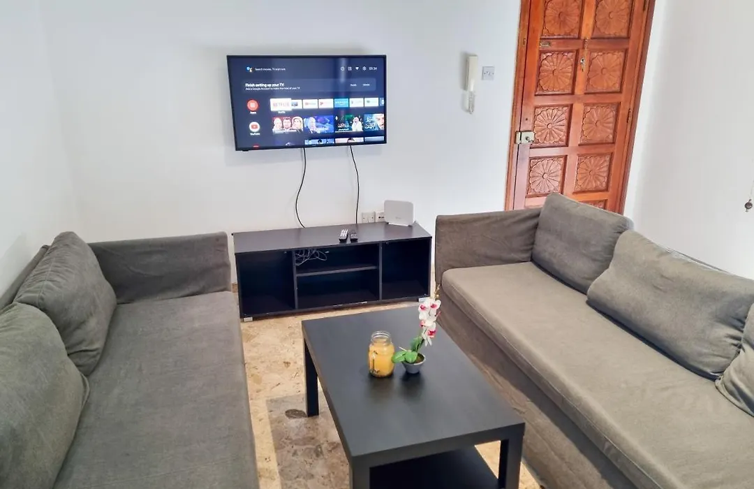 Luxury City Rooms - Smart Tv With Netflix-1