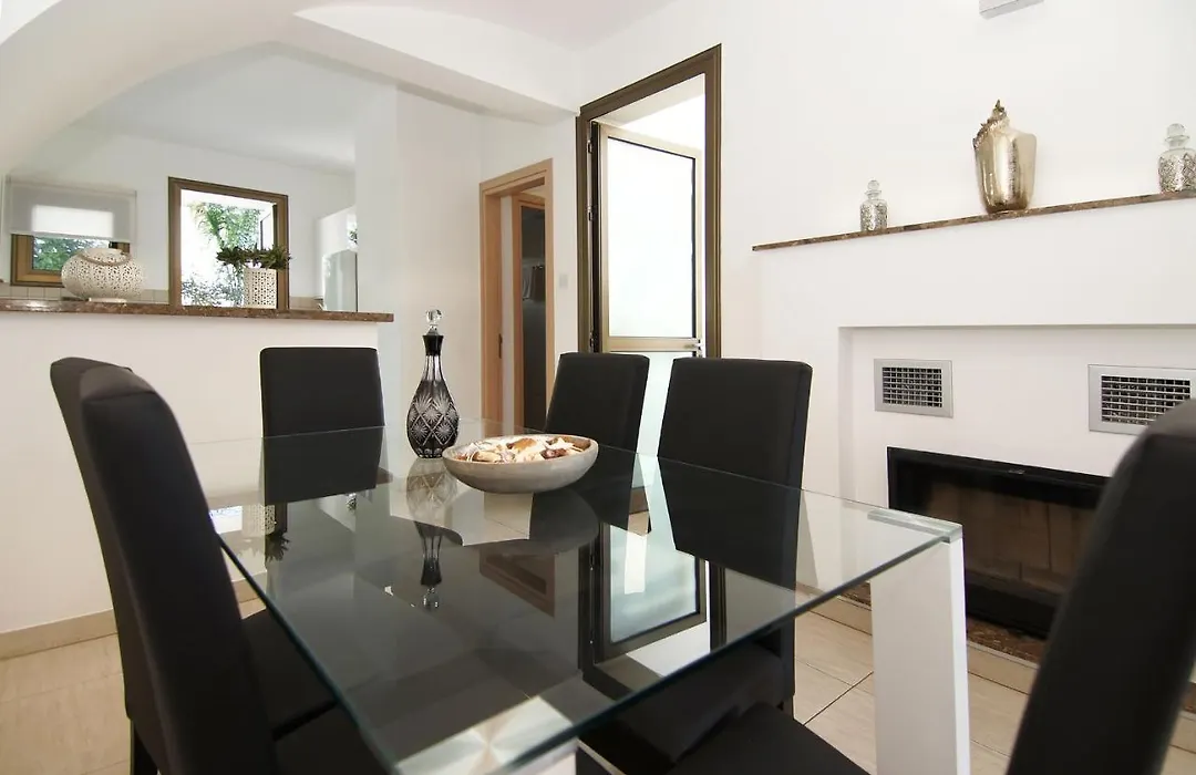 Villa Ingrid-1
