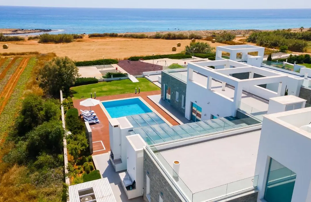 Seafront Villa Cecelia By Ruidoso Luxury-1