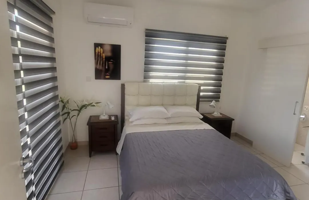 A- Luxury Sea Villa Next To The Beach-1