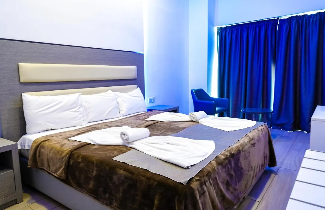 Captain Pier Hotel-1