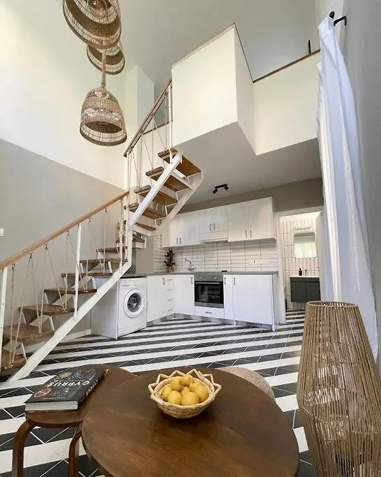 Stunning Duplex Studio Apartment 150 Metres From The Sea-1