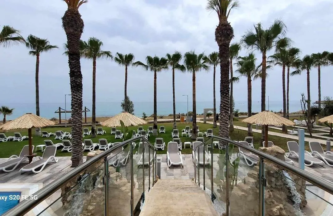 Simos Magic Beach Hotel Apts-1