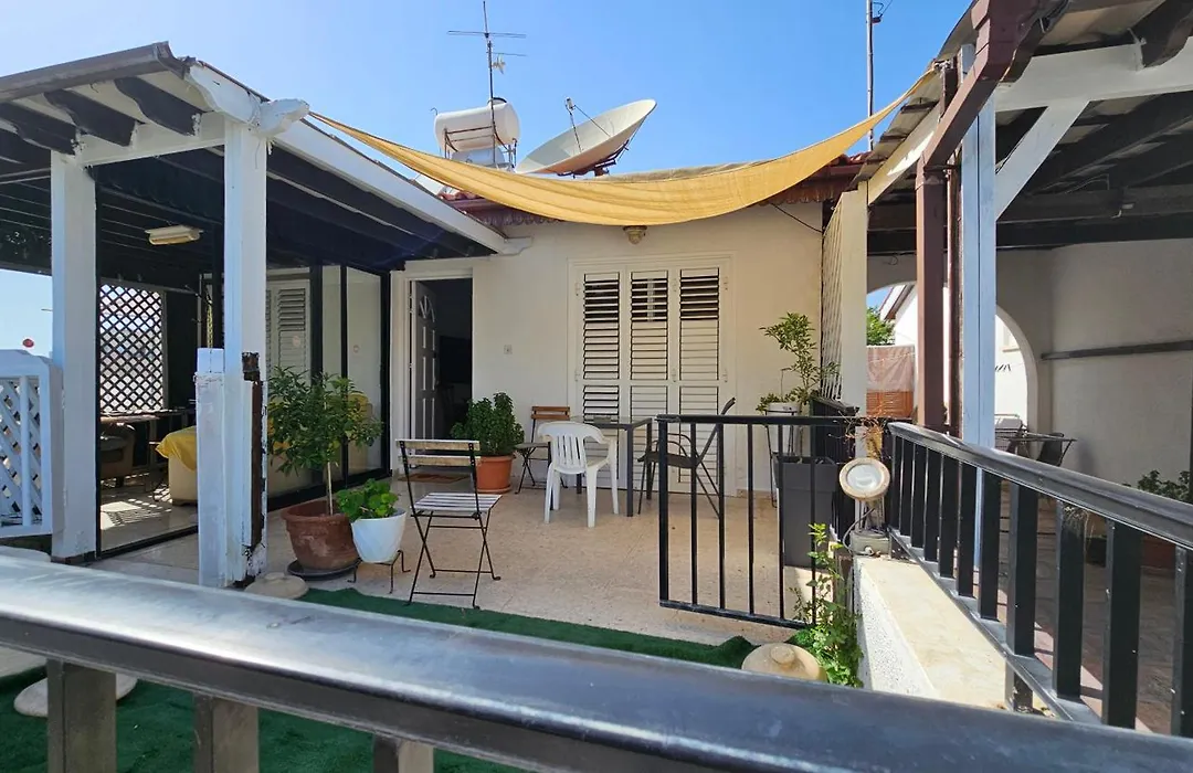 Katka Hostel Paphos-1