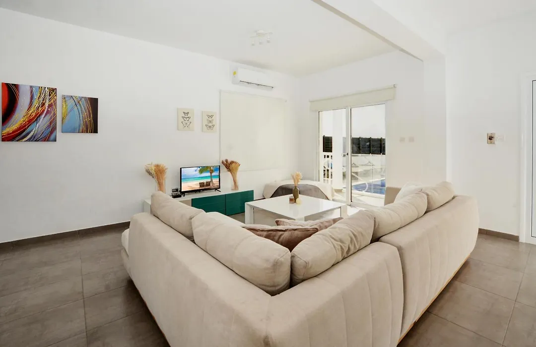 Nissi Villa Christa-1